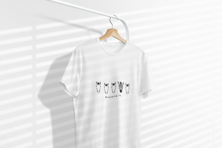 Blending In. T-shirt donna | grafica zebra cavalli | maglia ironica animali