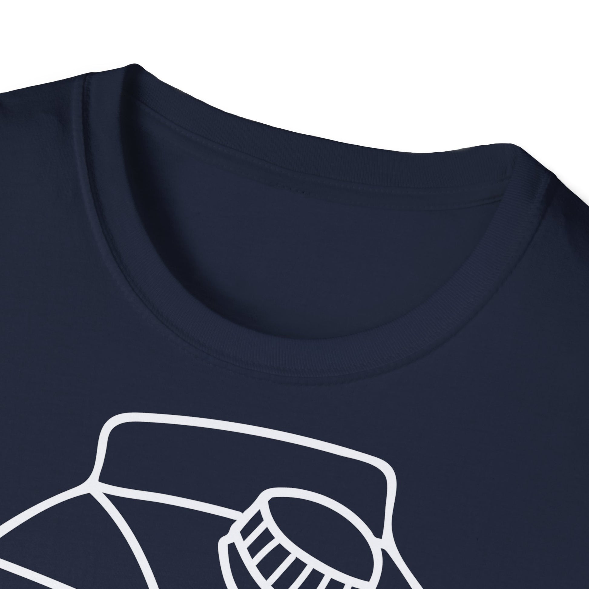 T-shirt Unisex PARZIALMENTE STREMATO Stile Casual unisce comfort e stile moderno. Perfetta per outfit quotidiani, relax o streetwear con un tocco ironico.